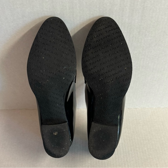 Tahari Looker Loafer- Black classic patent leather loafer with tassle.Size 10.5 - Picture 8 of 8